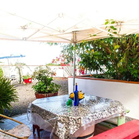 Bodega Goyo Apartment Puntallana Exterior photo
